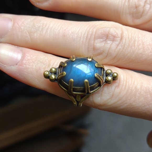 SVNLIGHTS Jewelry - SVNLIGHTS brass and labradorite ring
